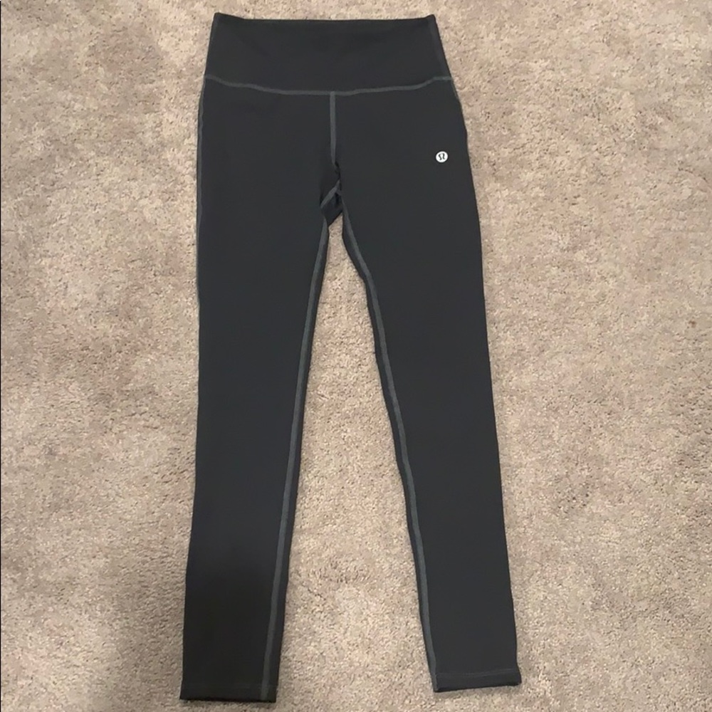 Lulumon pants